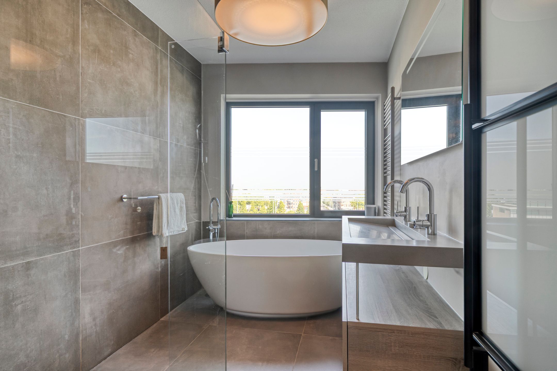 Photo 24 of Lloydkade 733