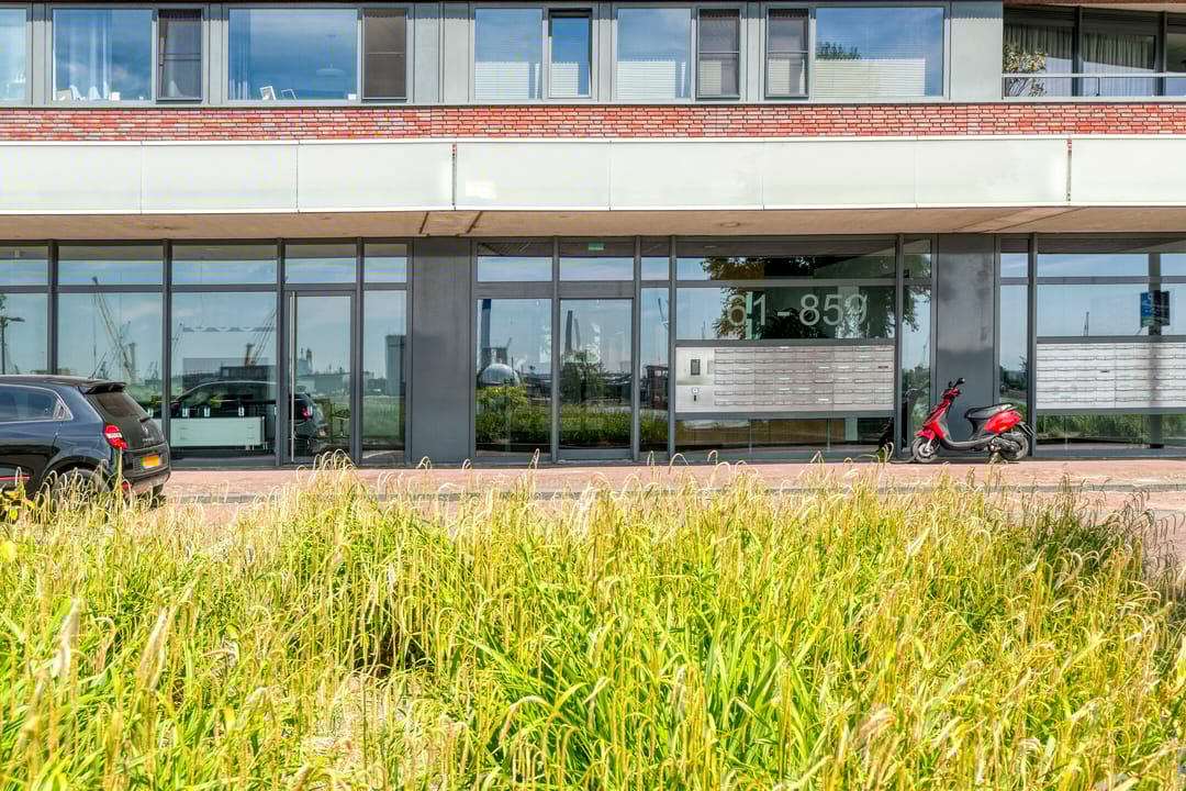 Photo 28 of Lloydkade 733