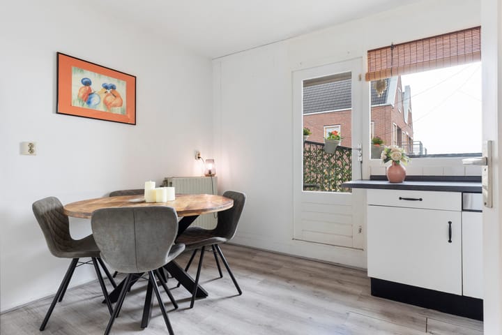 Foto 8 van De Eglantier 320