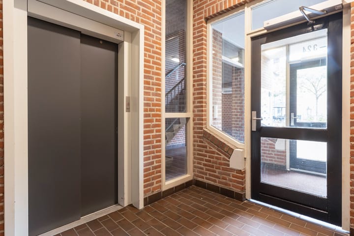 Foto 26 van De Eglantier 320