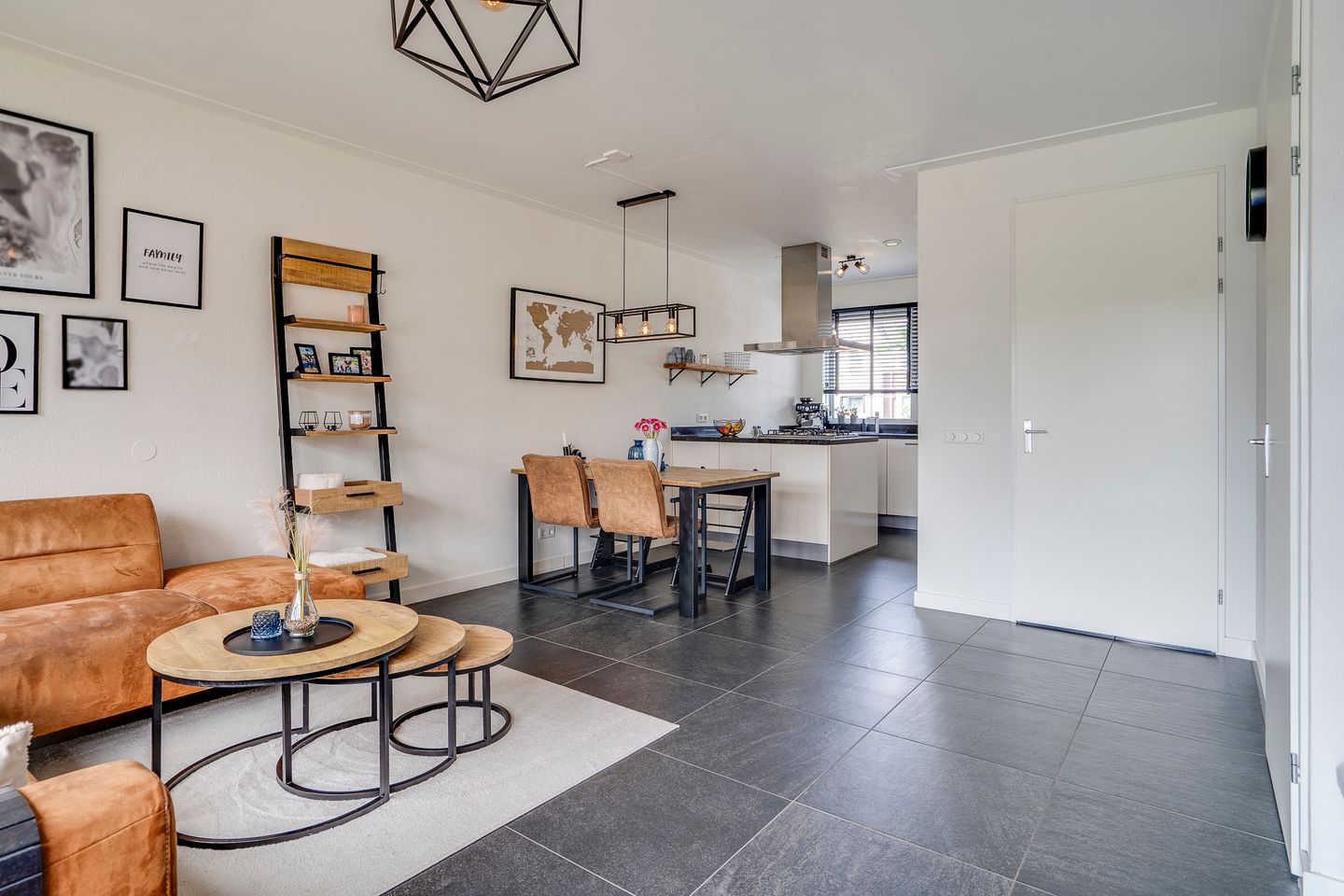 Foto 10 van Kraanvogel 22