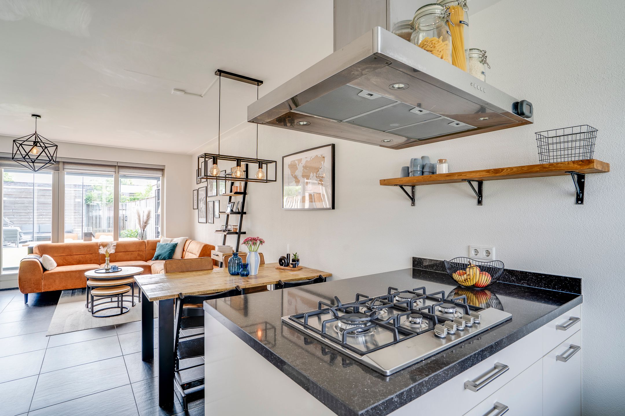 Foto 12 van Kraanvogel 22