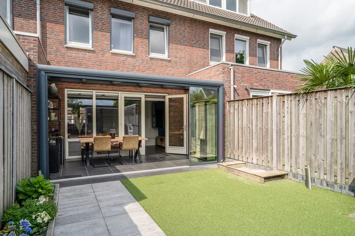 Foto 19 van Kraanvogel 22