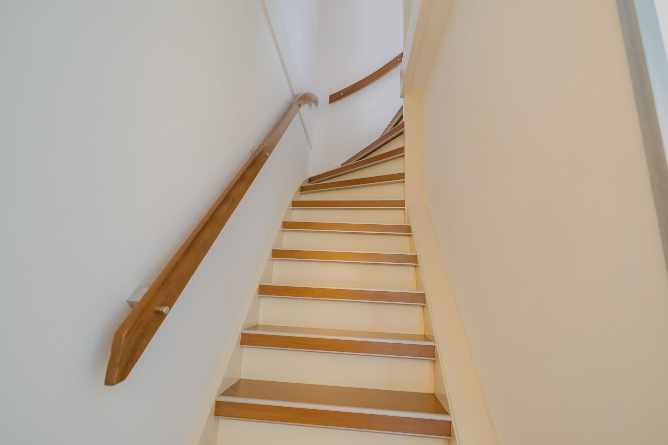 Foto 15 van Klaproosstraat 46