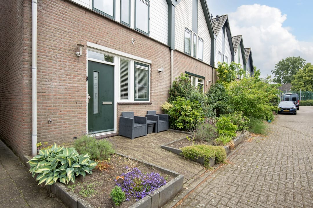 Foto 2 van Fluitakker 41