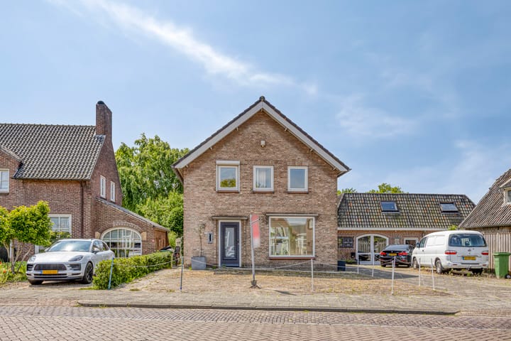 Foto 44 van Grotestraat 221