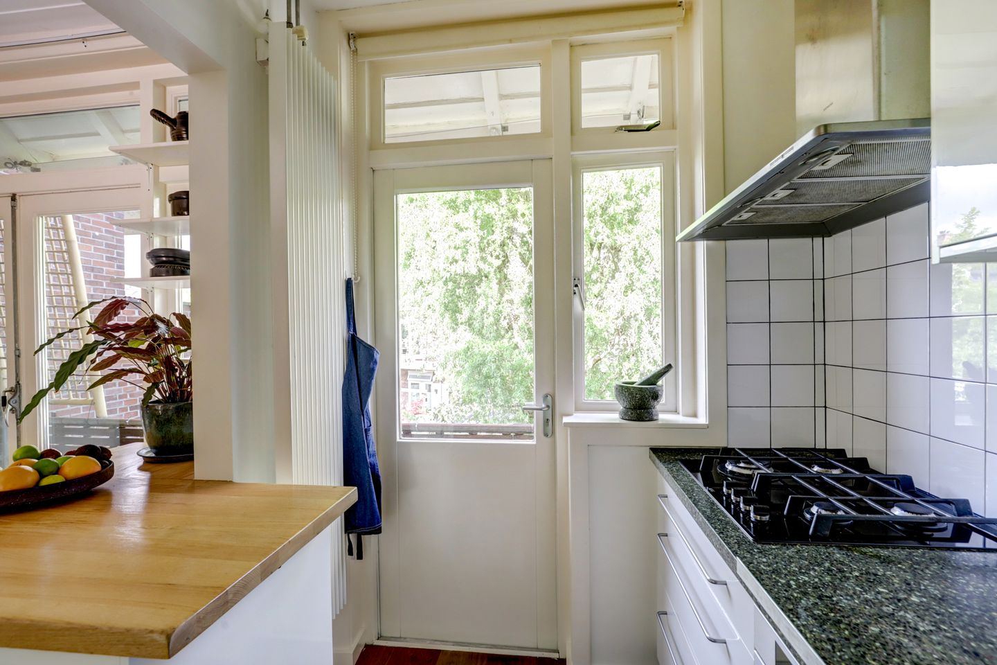 Foto 14 van Kneppelhoutstraat 18-BS