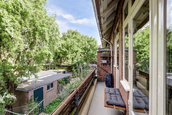 Foto 16 van Kneppelhoutstraat 18-BS