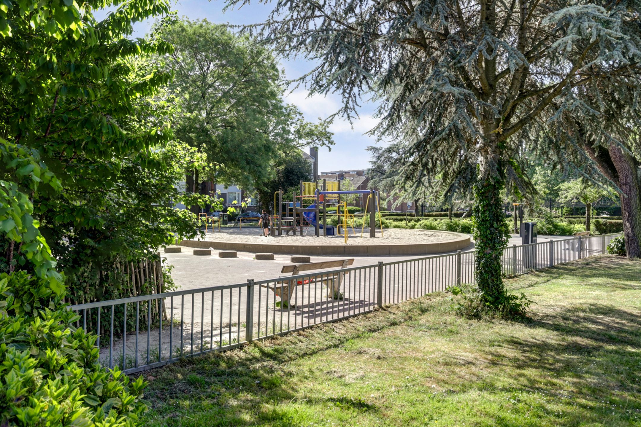 Foto 33 van Kneppelhoutstraat 18-BS