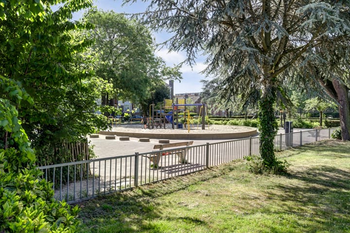 Foto 33 van Kneppelhoutstraat 18-BS