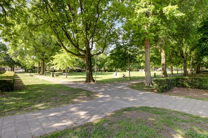 Foto 34 van Kneppelhoutstraat 18-BS