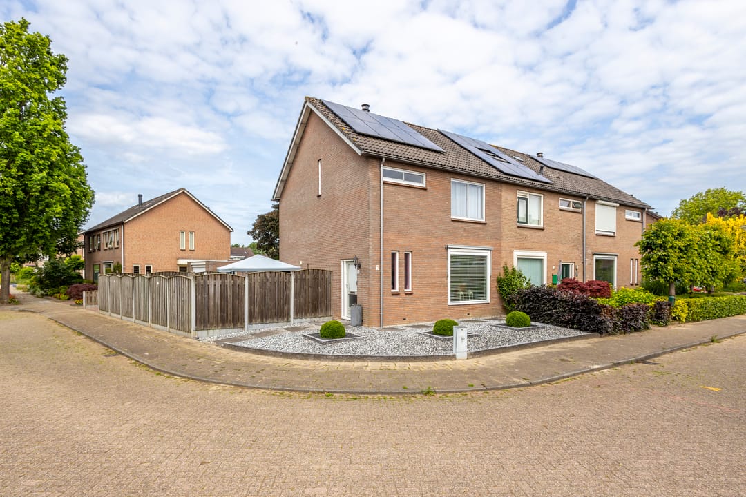 Huis te koop: Vlierdreef 13 4254 GJ Sleeuwijk [Funda]