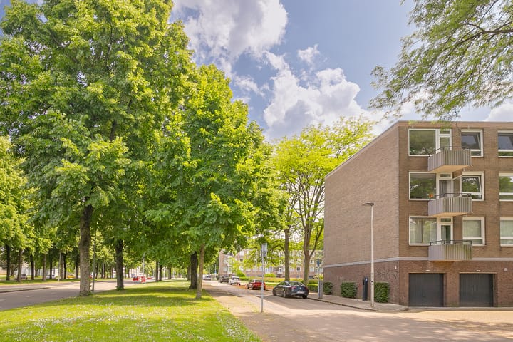 Photo 18 of Via Regia 137-B