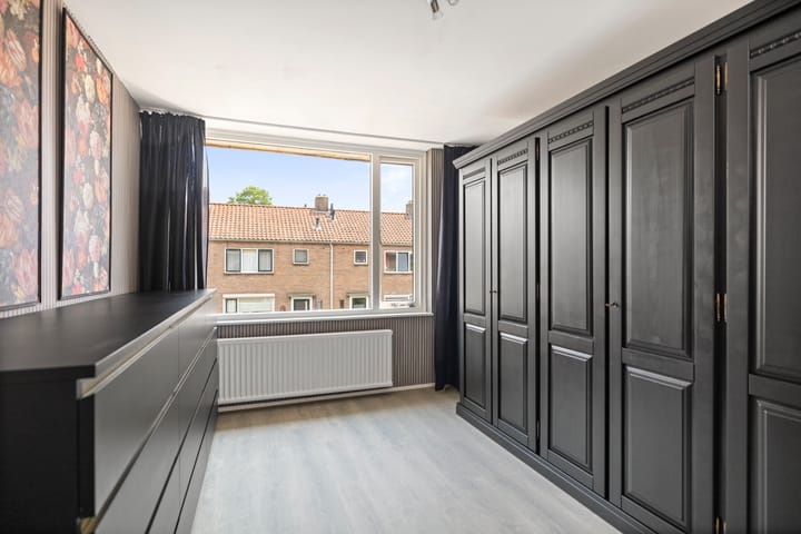 Photo 14 of Dahliastraat 11