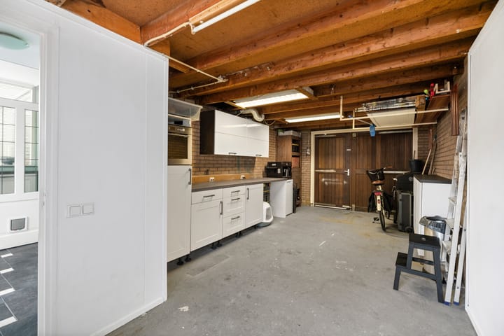 Photo 27 of Dahliastraat 11