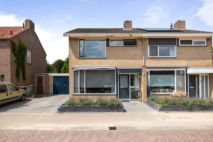 Photo 28 of Dahliastraat 11