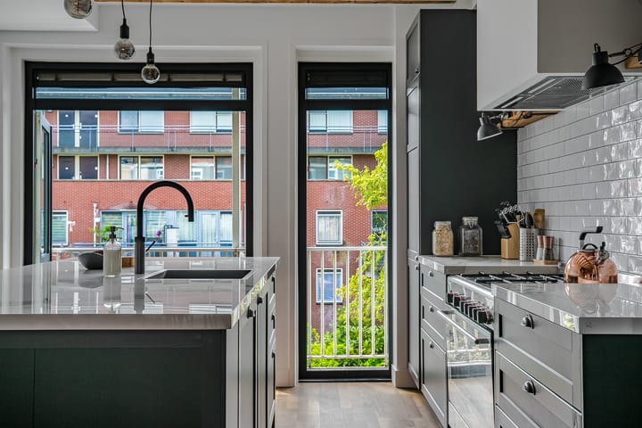 Foto 15 van Marco Polostraat 75-2