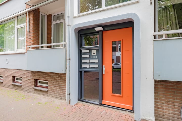 Photo 6 of Oranjestraat 59