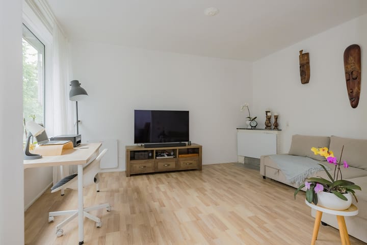 Photo 11 of Oranjestraat 59