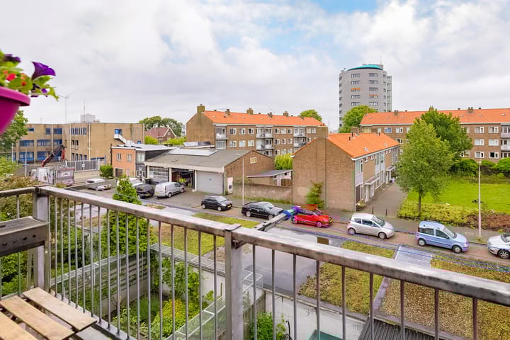 Photo 20 of Oranjestraat 59