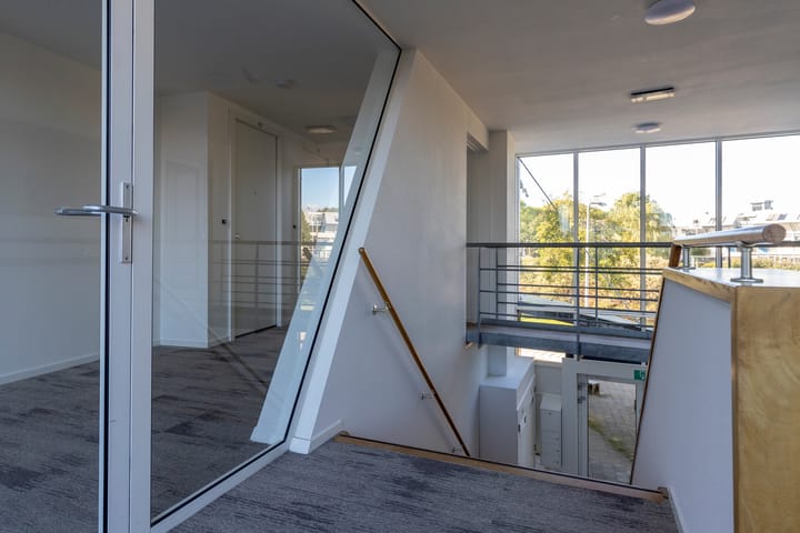 Photo 7 of Meerkreuk 64