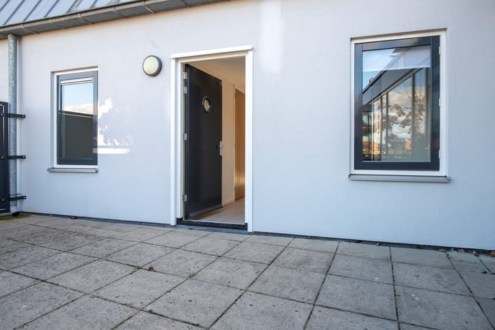 Photo 25 of Meerkreuk 64