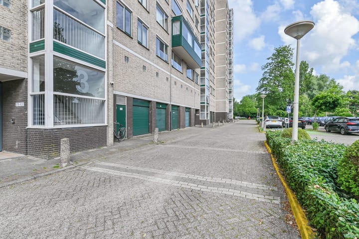 Photo 3 of Forellendaal 590