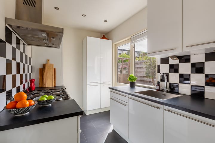 Foto 19 van Adriaen van Ostadelaan 92