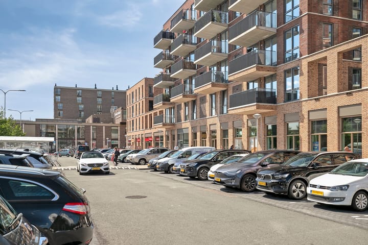 Foto 28 van Croesinckplein 134