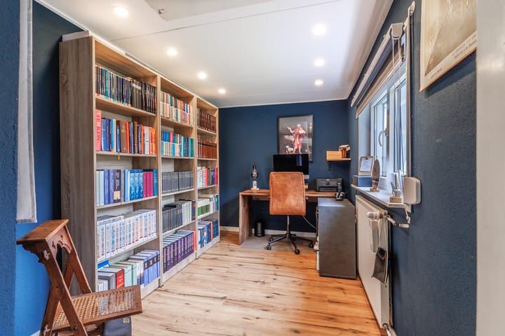 Photo 22 of Asterstraat 30