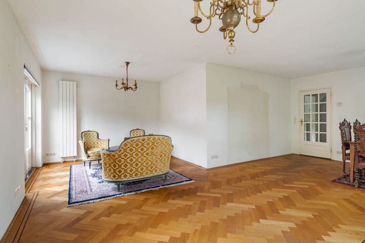 Foto 10 van Okeghemlaan 4