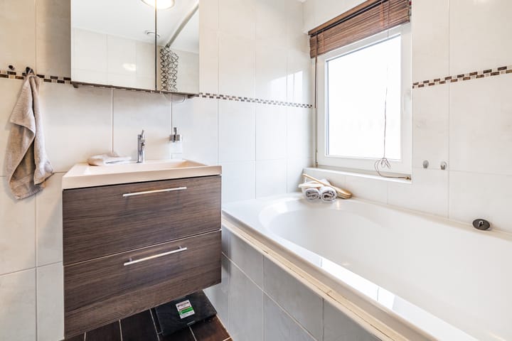 Photo 35 of Asterstraat 30