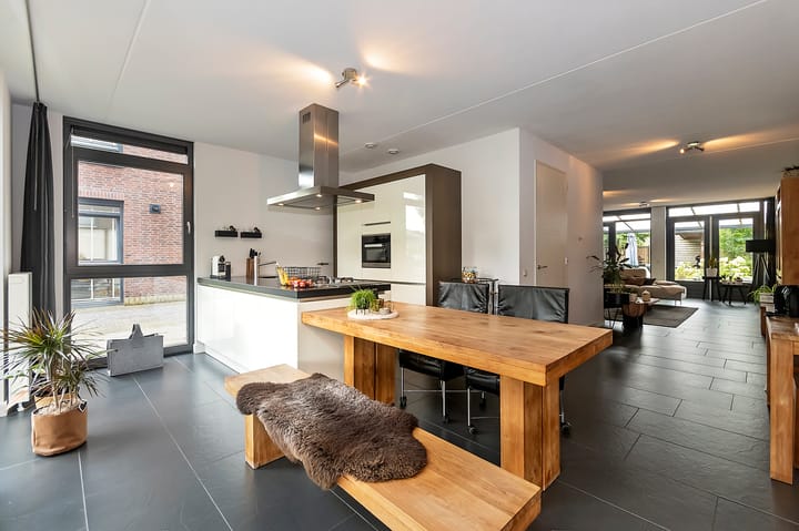 Foto 10 van Schelling 10