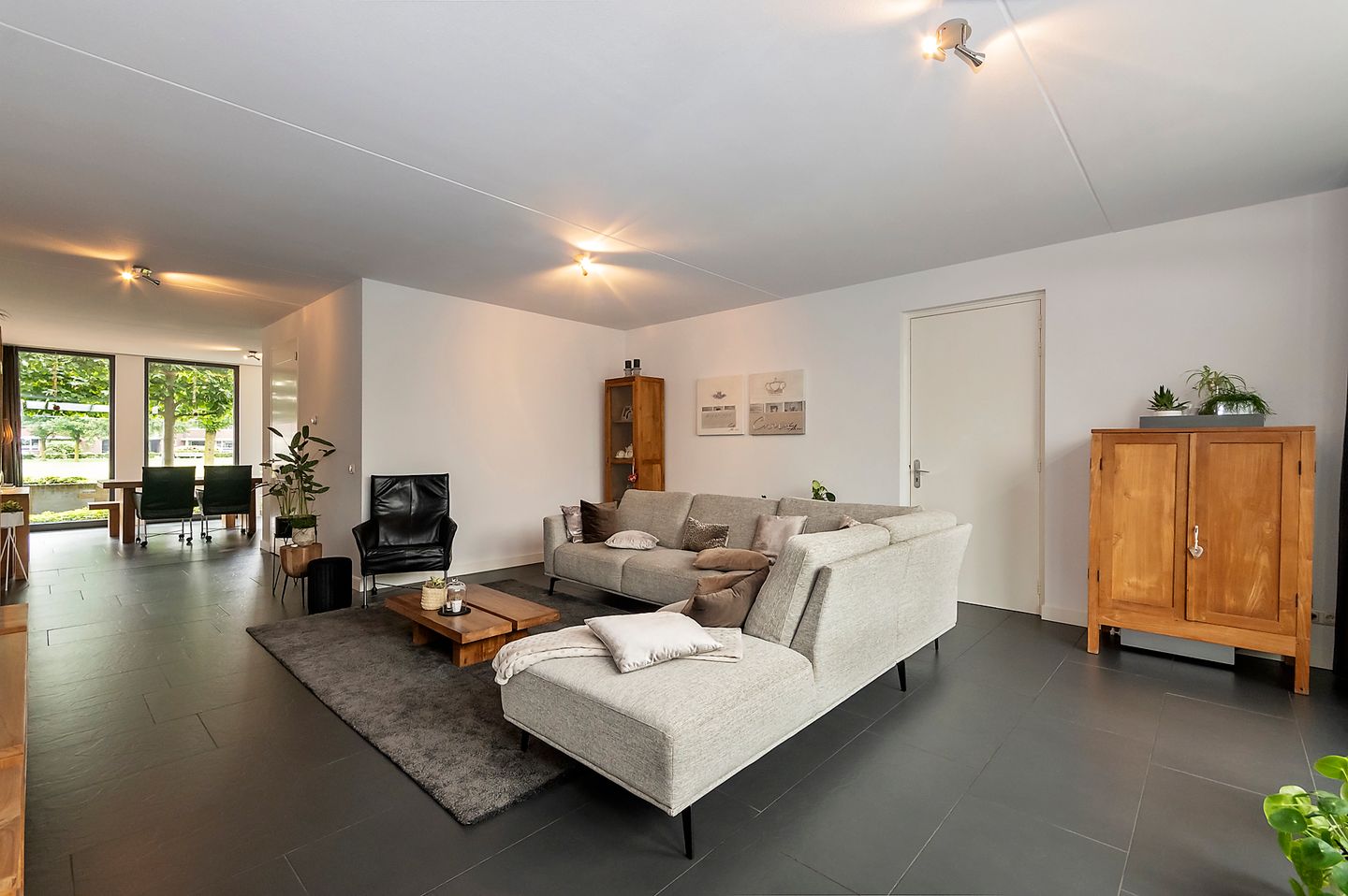 Foto 14 van Schelling 10