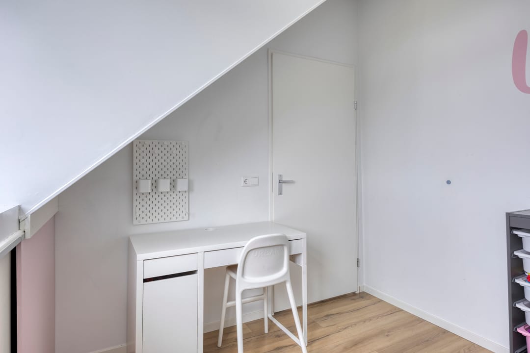 Foto 28 van Tinbergenplantsoen 95