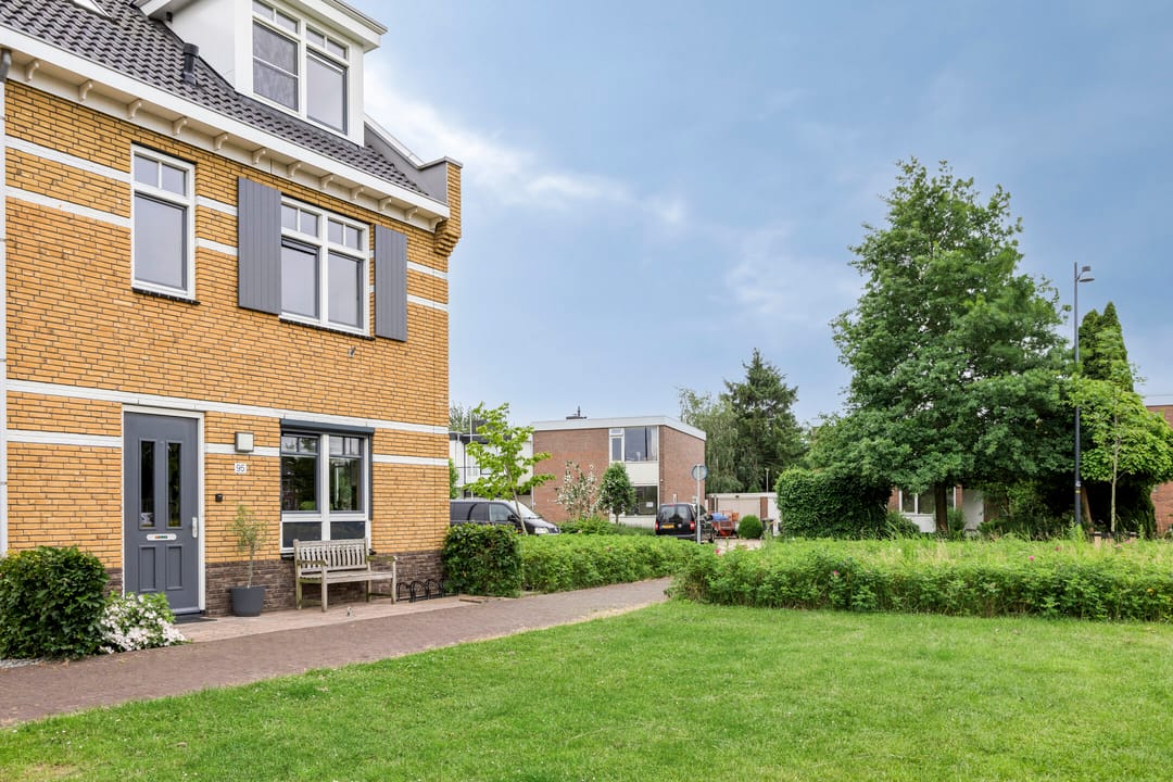 Foto 38 van Tinbergenplantsoen 95