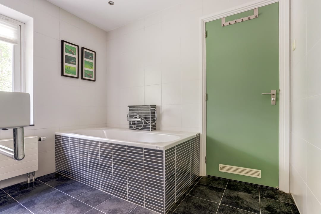 Foto 32 van Burgemeester van Besouwlaan 1