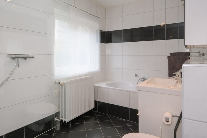 Foto 18 van Rondweg 33