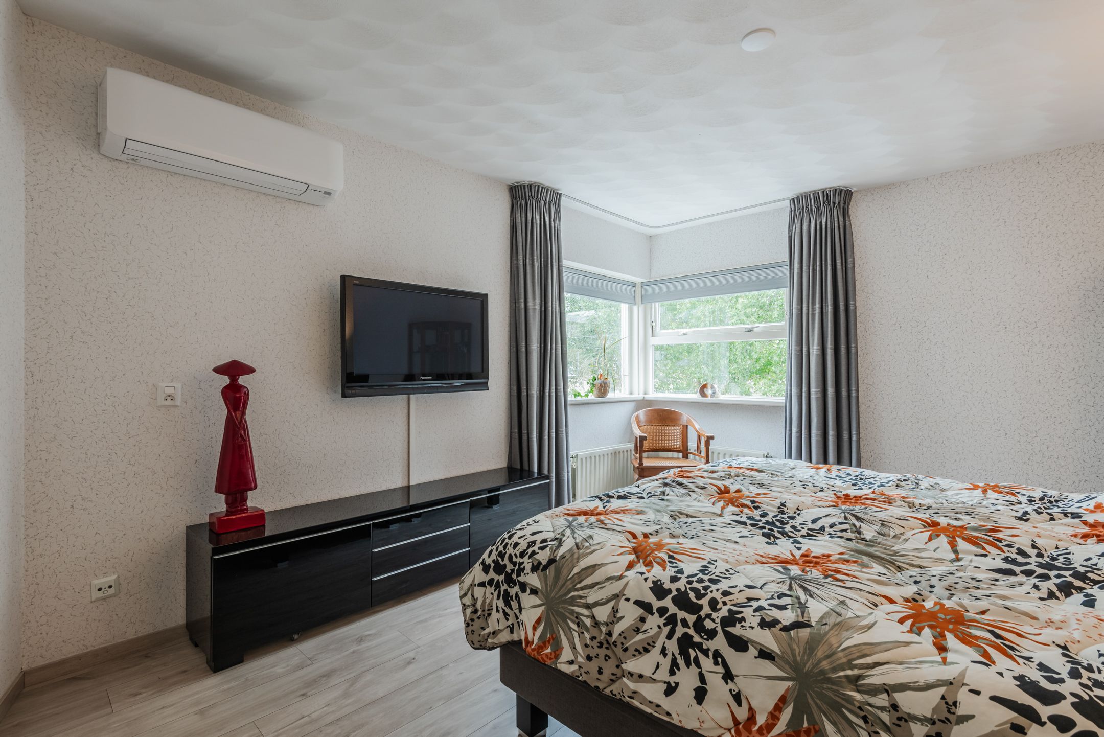 Photo 18 of Richard Burtonstraat 18