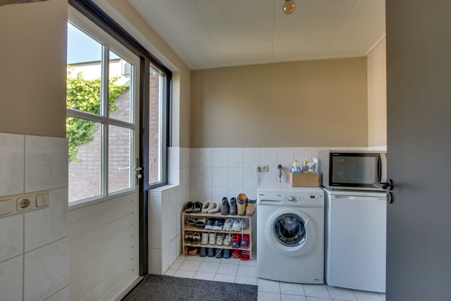 Foto 15 van Eschstraat 27