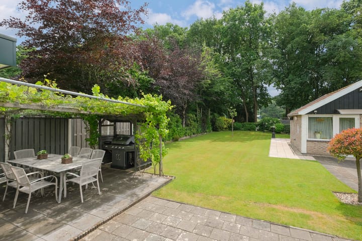 Foto 30 van Rondweg 33