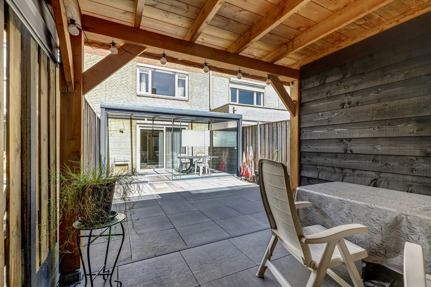 Photo 29 of Johanna Dekhuijzenstraat 32