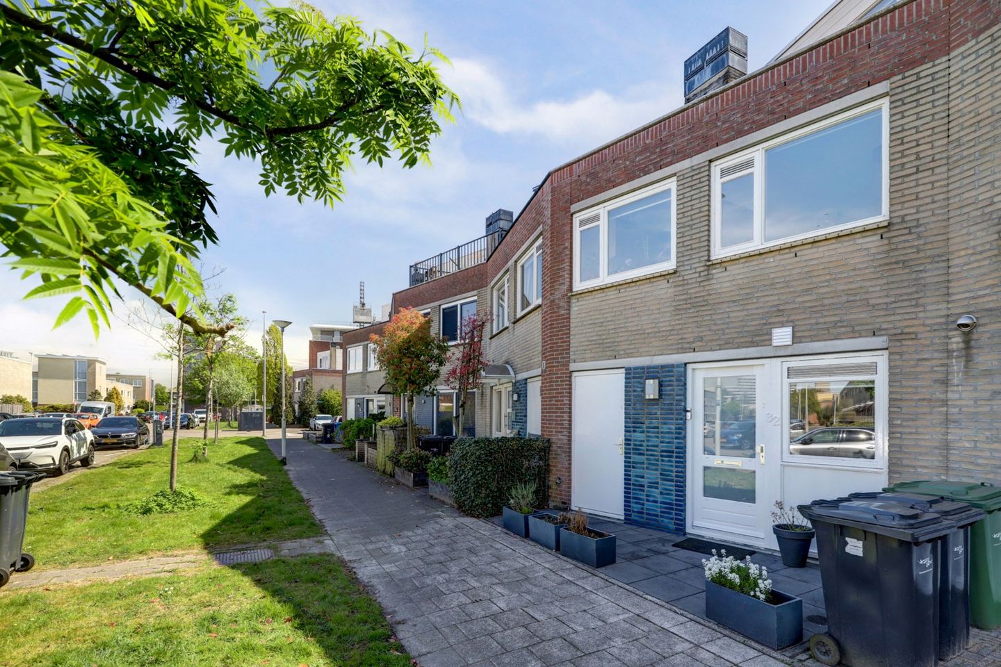 Photo 34 of Johanna Dekhuijzenstraat 32