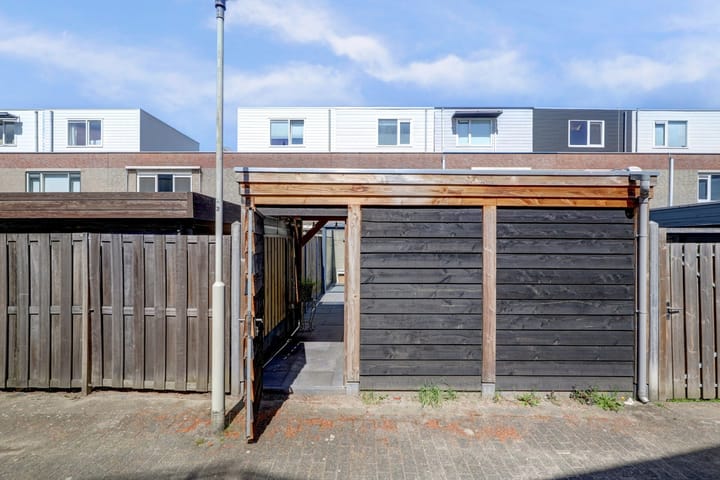 Foto 36 van Johanna Dekhuijzenstraat 32