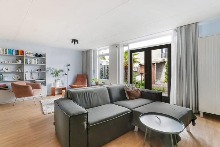 Foto 10 van Mahonie 210