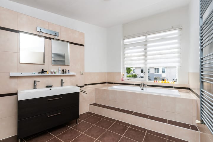 Foto 24 van Mahonie 210