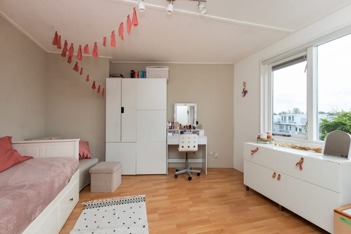 Foto 27 van Mahonie 210