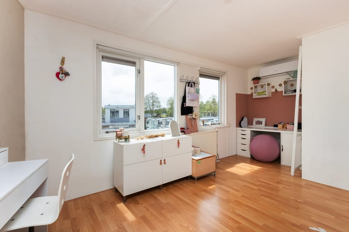 Foto 28 van Mahonie 210