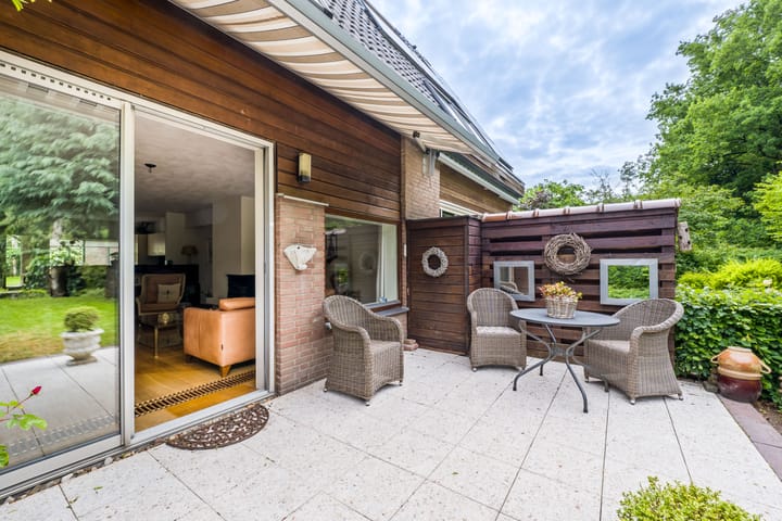 Foto 24 van Van Gelderlaan 51