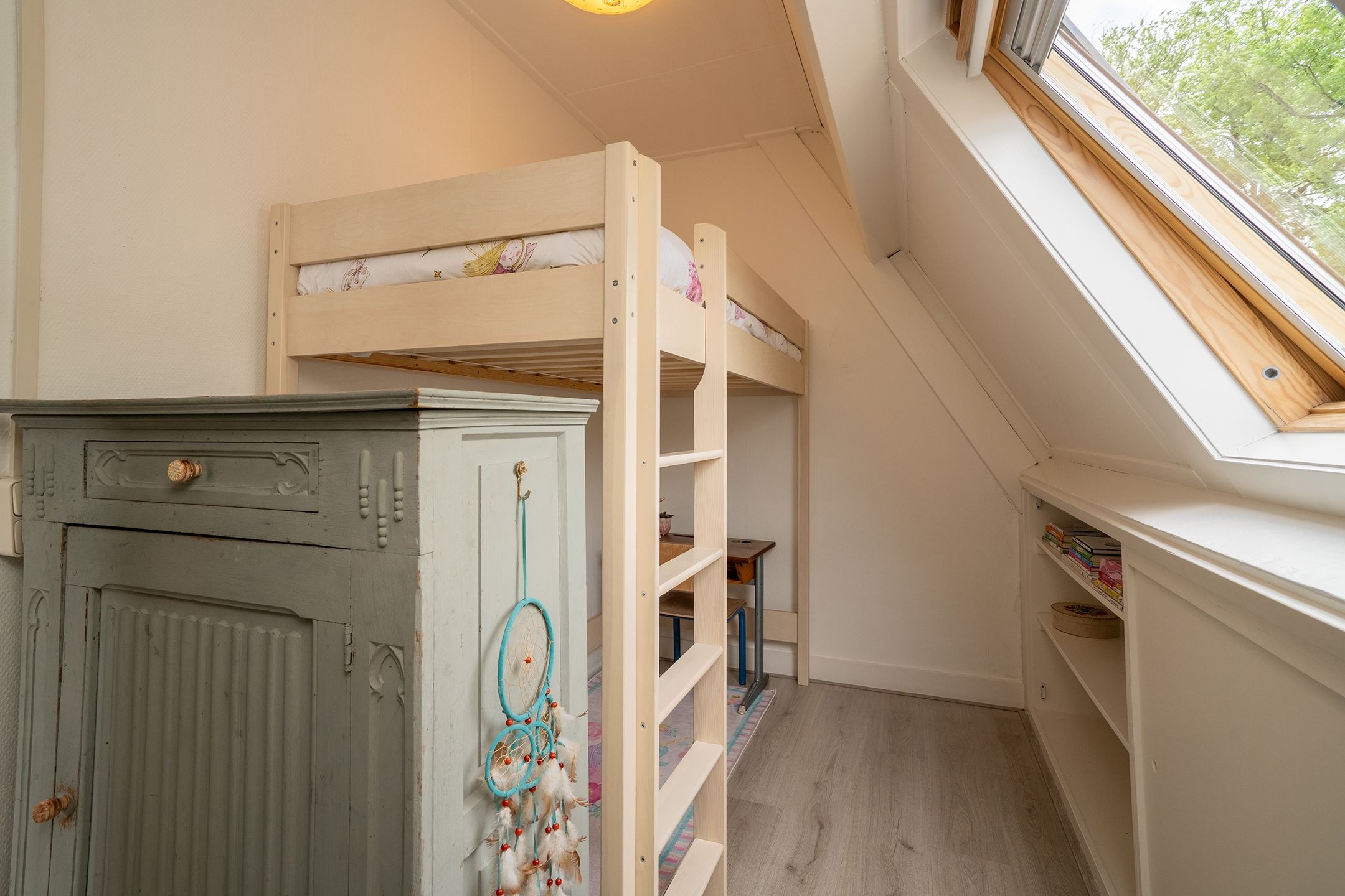 Photo 18 of Surinamestraat 32